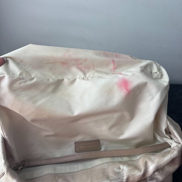 Authentic Chanel Vintage VTG Travel Line Tote in Blush with Dust-bag and Card - Picture 7 of 16